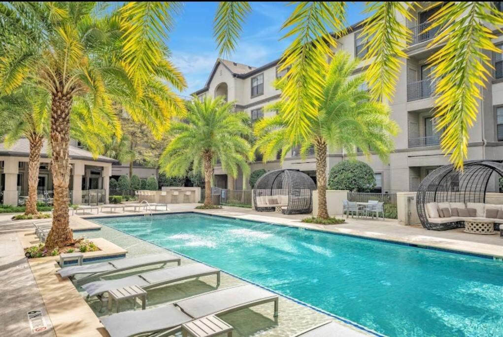 Ferienwohnung Chic Retreat-Walk To Nrg-Pool Houston Exterior foto