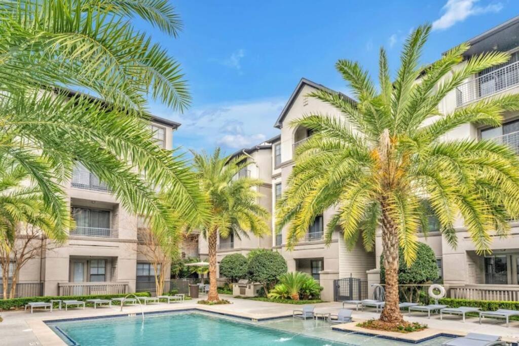 Ferienwohnung Chic Retreat-Walk To Nrg-Pool Houston Exterior foto
